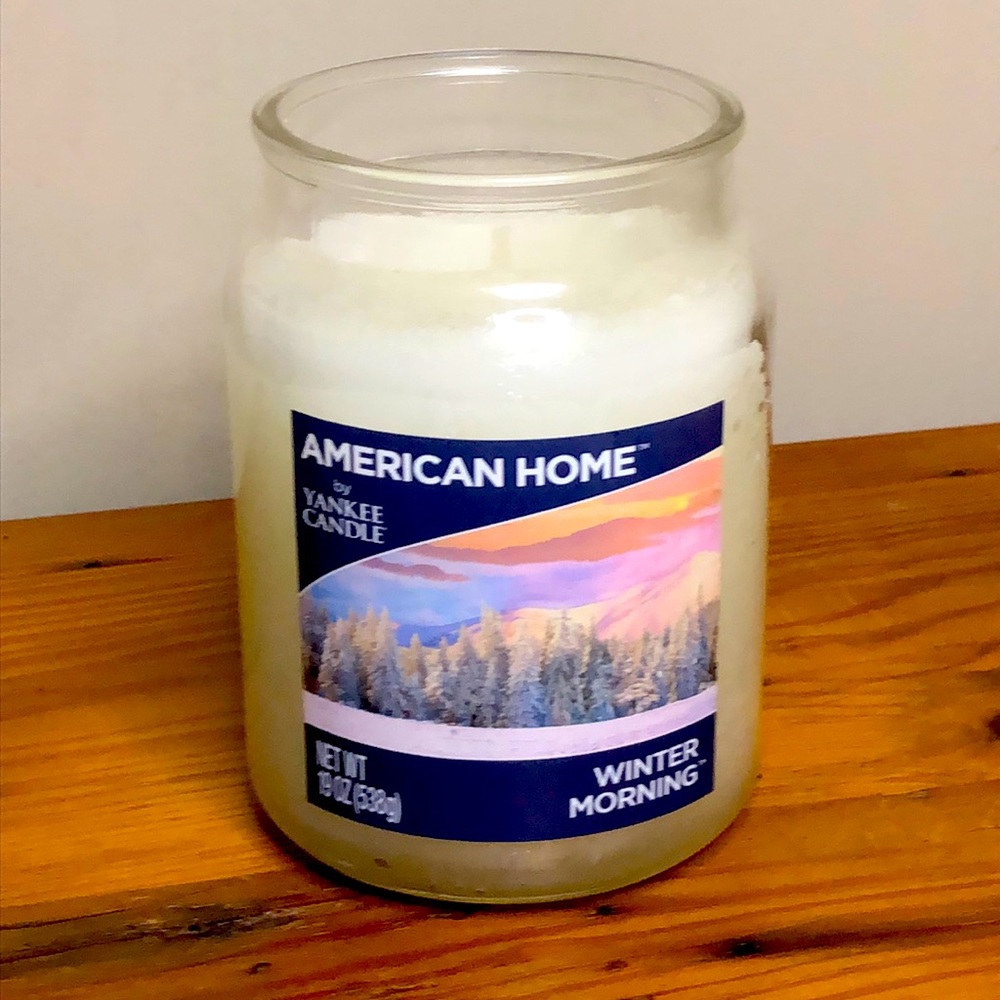 Winter Morning 19 oz by Yankee Candle.
